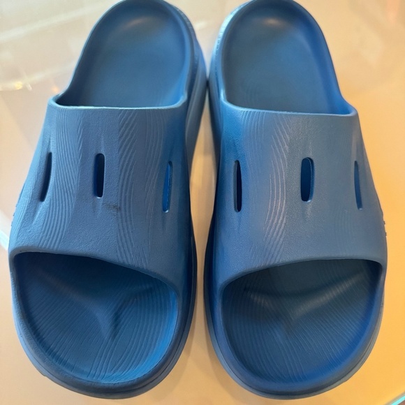 MEN'S HOKA ORA RECOVERY SLIDES, BLUE, SIZE 11 - Picture 1 of 7